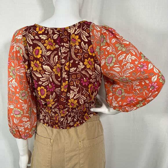 Sienna Sky Color Block Floral Crop Blouse Size Medium - Picture 2 of 6